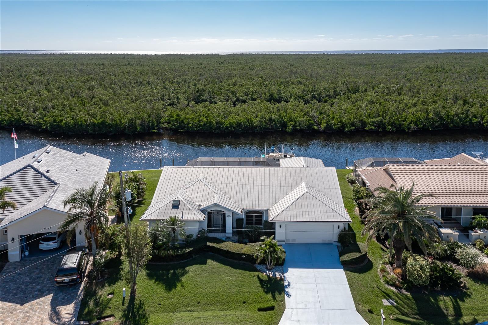 Photo of 3936 CROOKED ISLAND DR