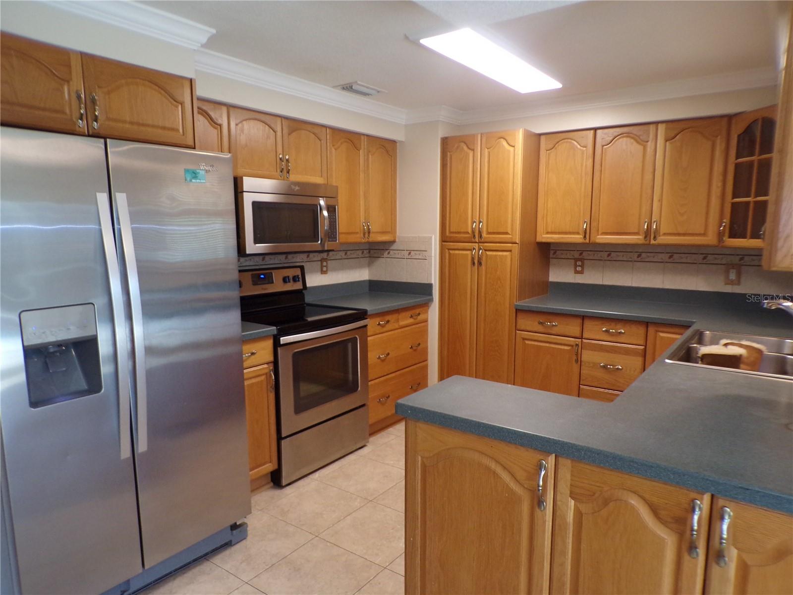 Photo 6 of 22577 LAIKA AVE