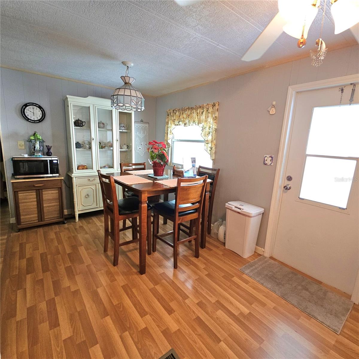 Photo of 525 PARKWOOD AVE