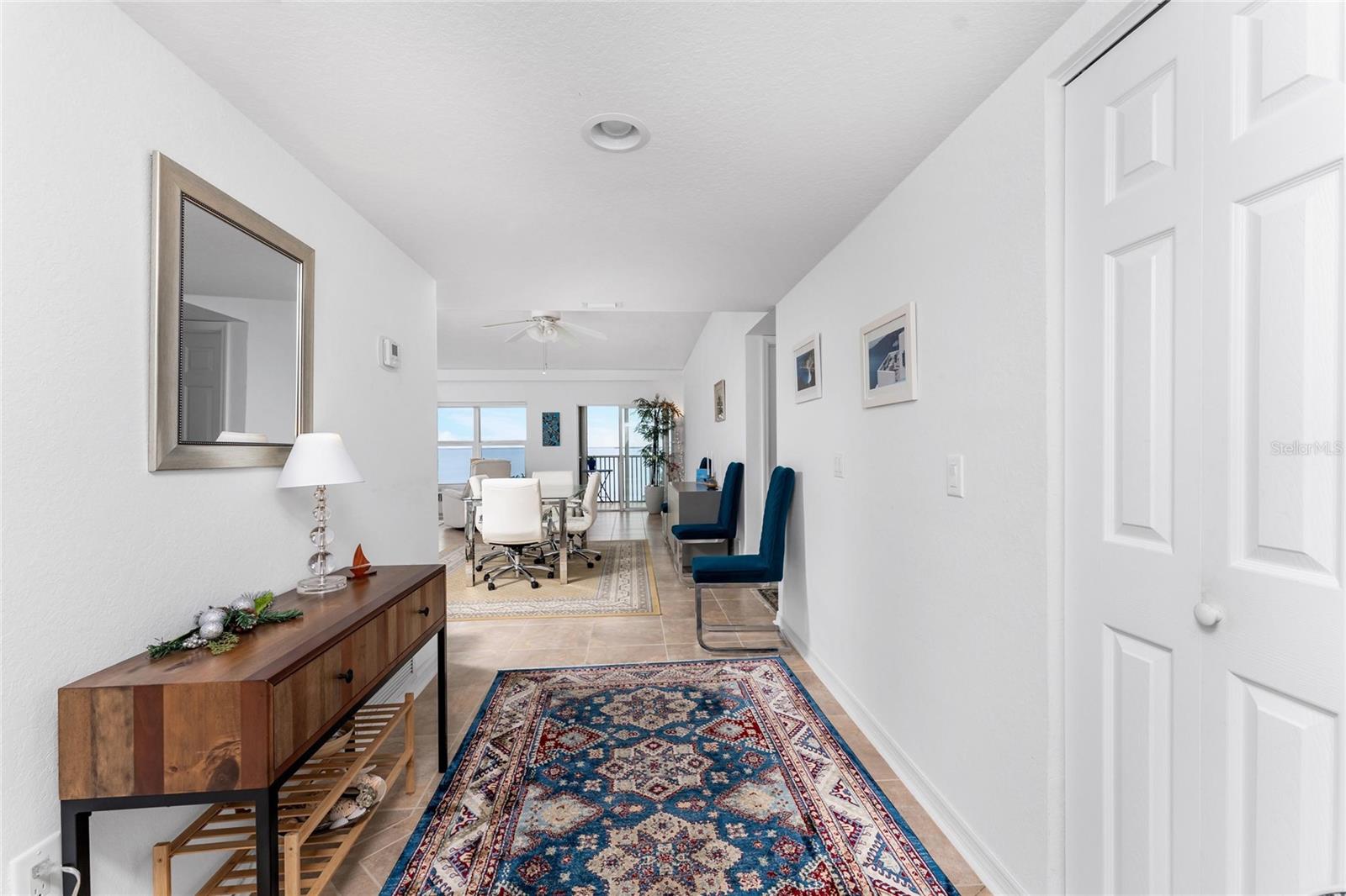 Photo 5 of 101 N MARION CT #133