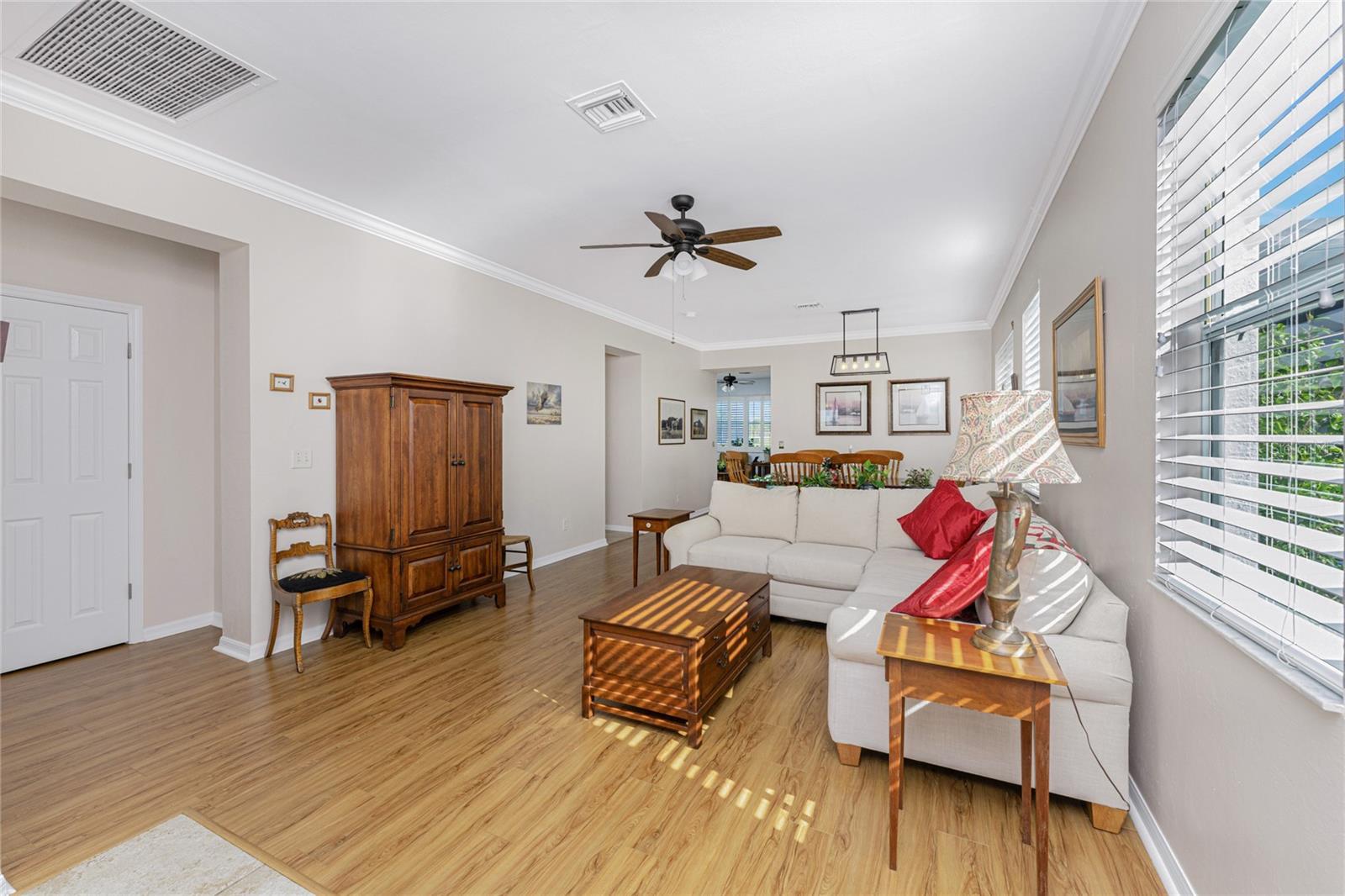 Photo 4 of 24490 WALLABY LN