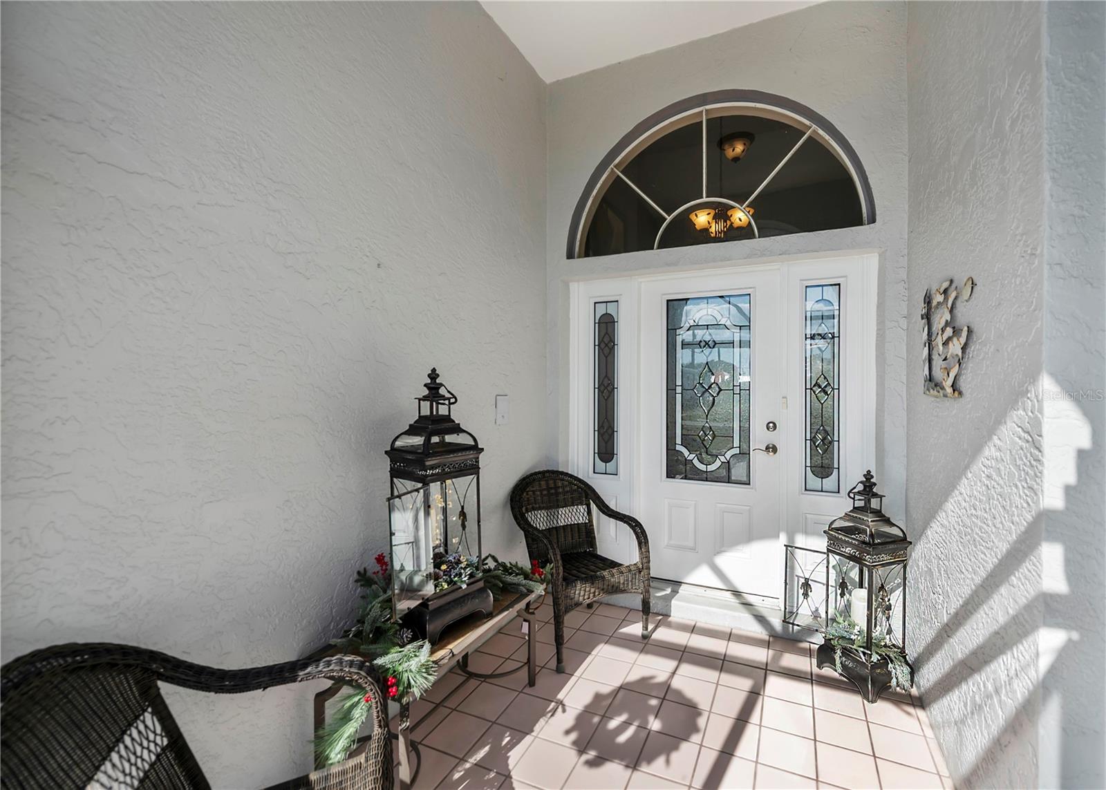 Photo 5 of 23176 LINDALE AVE