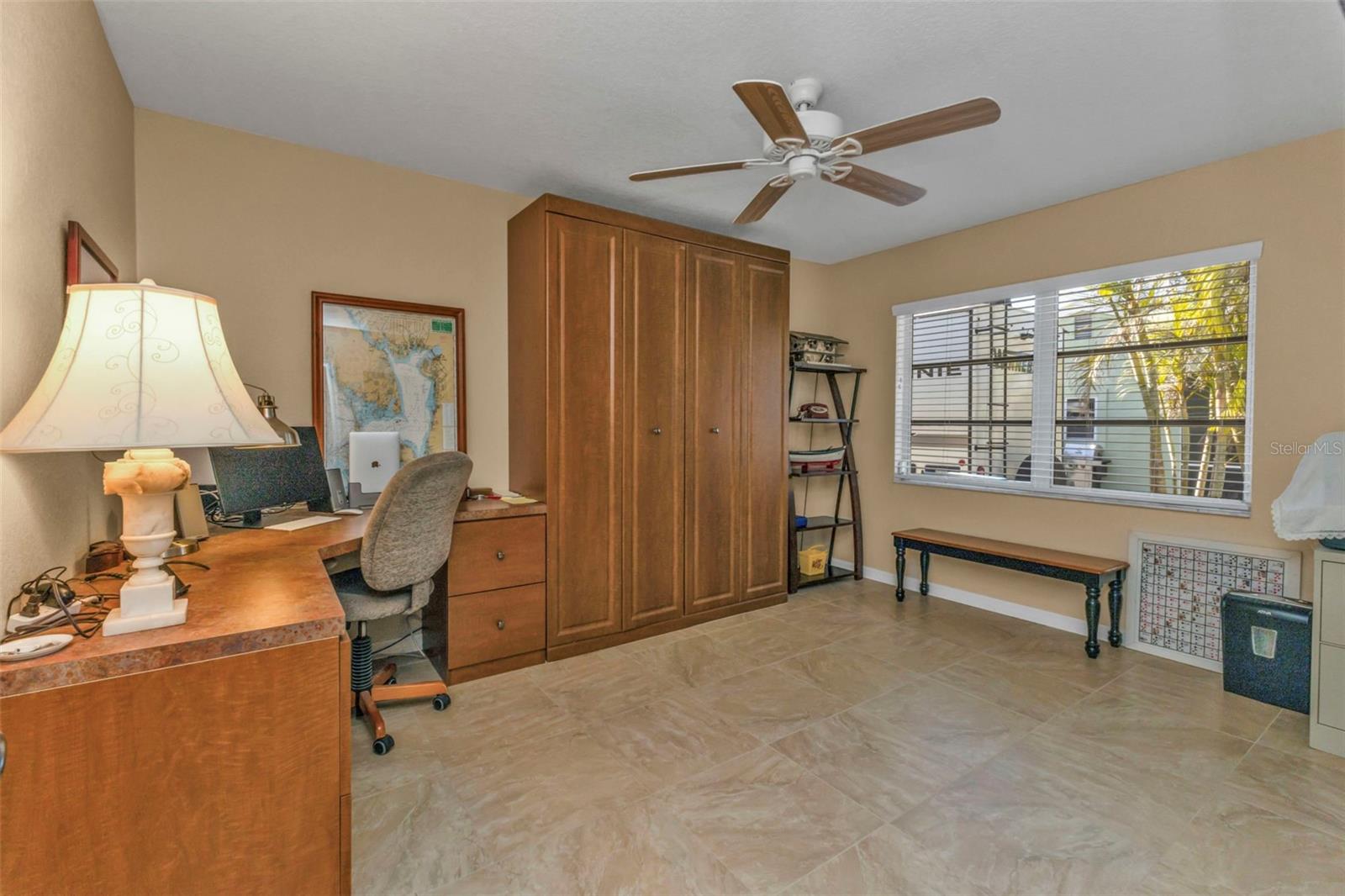 Photo 3 of 18646 KERRVILLE CIR