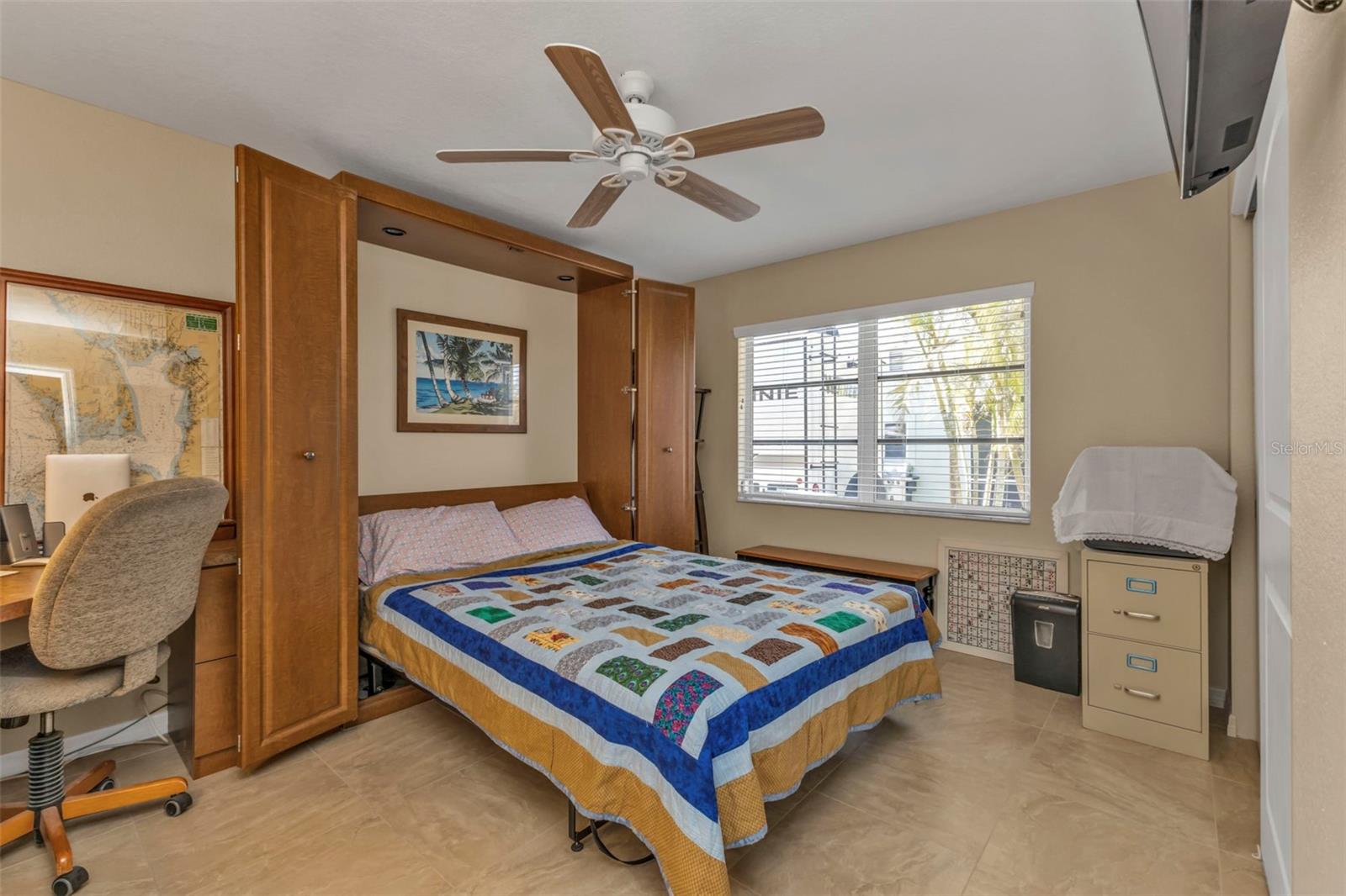 Photo 4 of 18646 KERRVILLE CIR