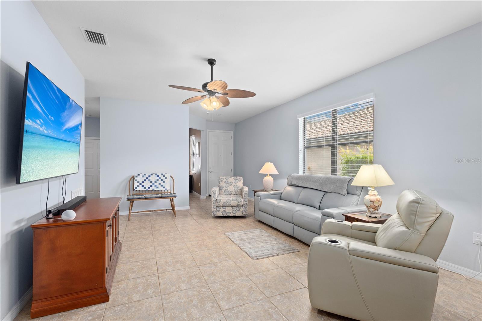 Photo 5 of 19119 MANGIERI ST