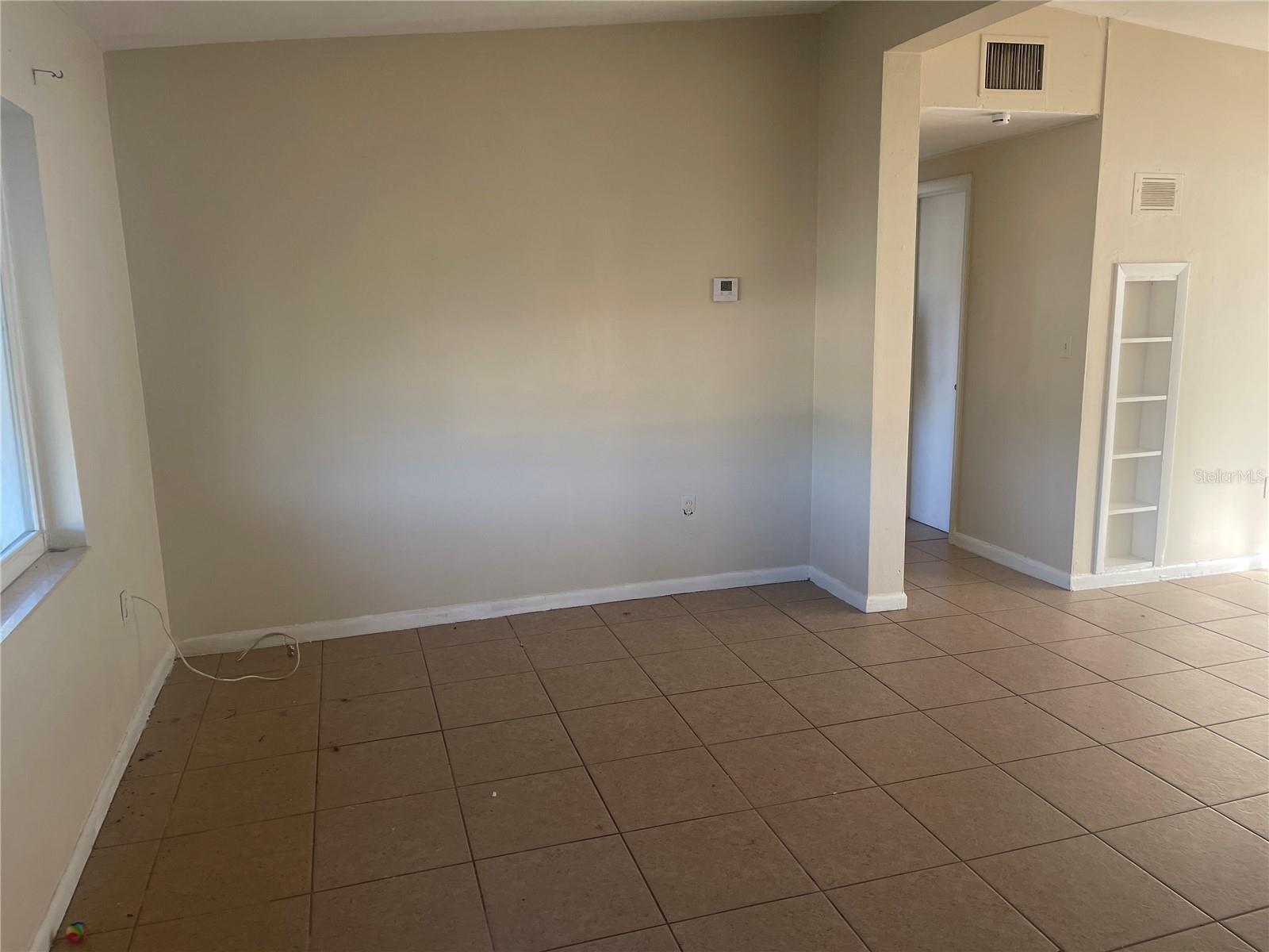 Photo 5 of 21921 BEVERLY AVE