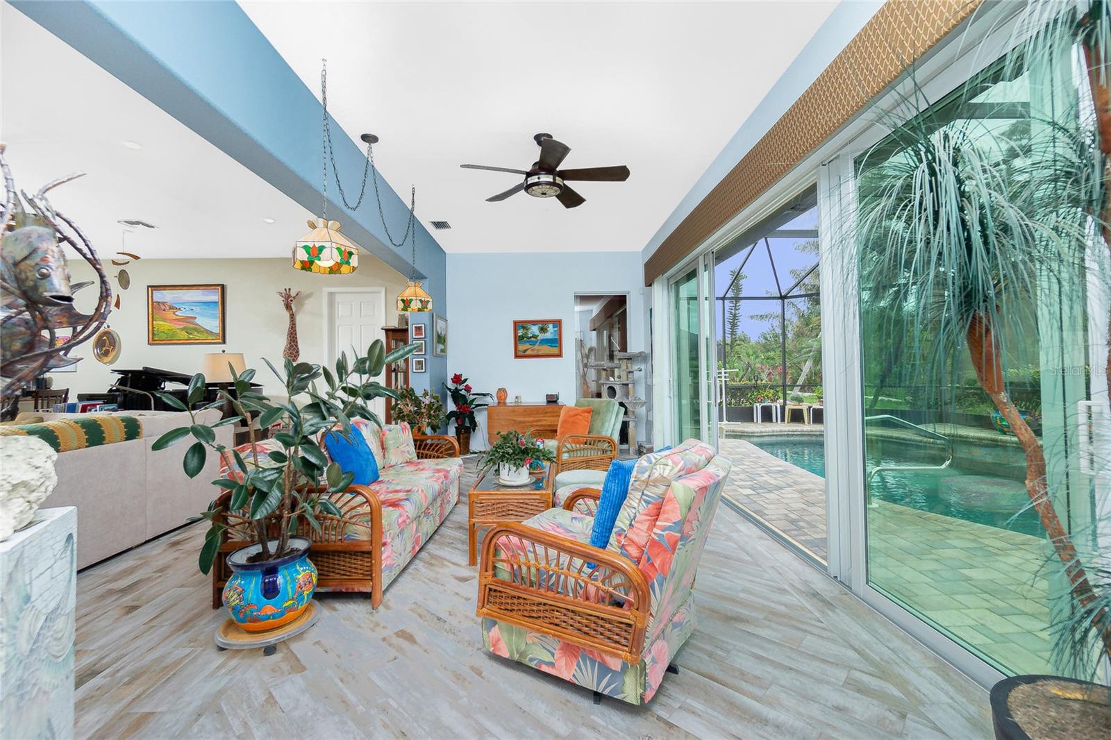Photo 6 of 8242 LAKESIDE DR