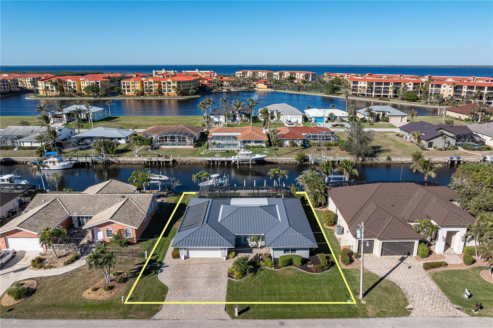Photo 2 of 2871 CORAL WAY