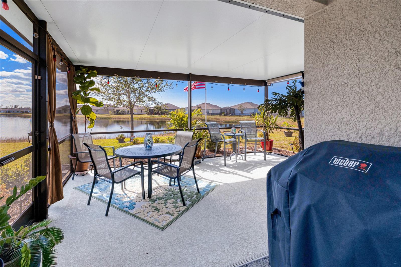 Photo 5 of 25281 E LENOX CIR