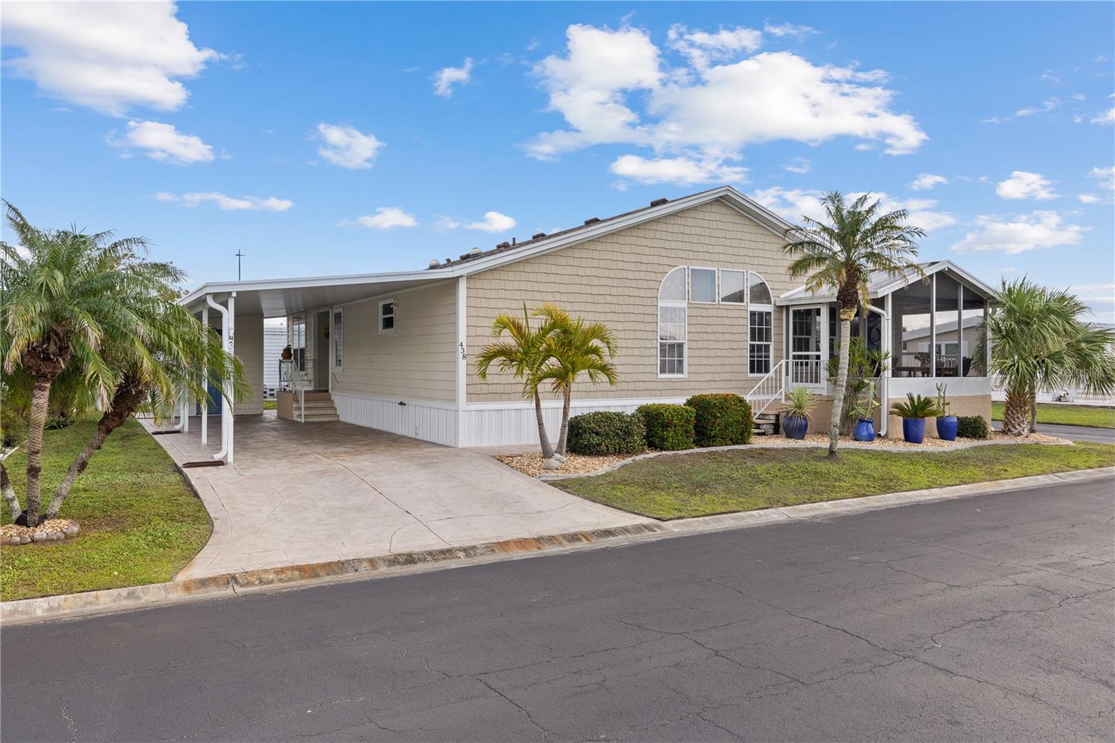 Photo of 1000 KINGS HWY #438