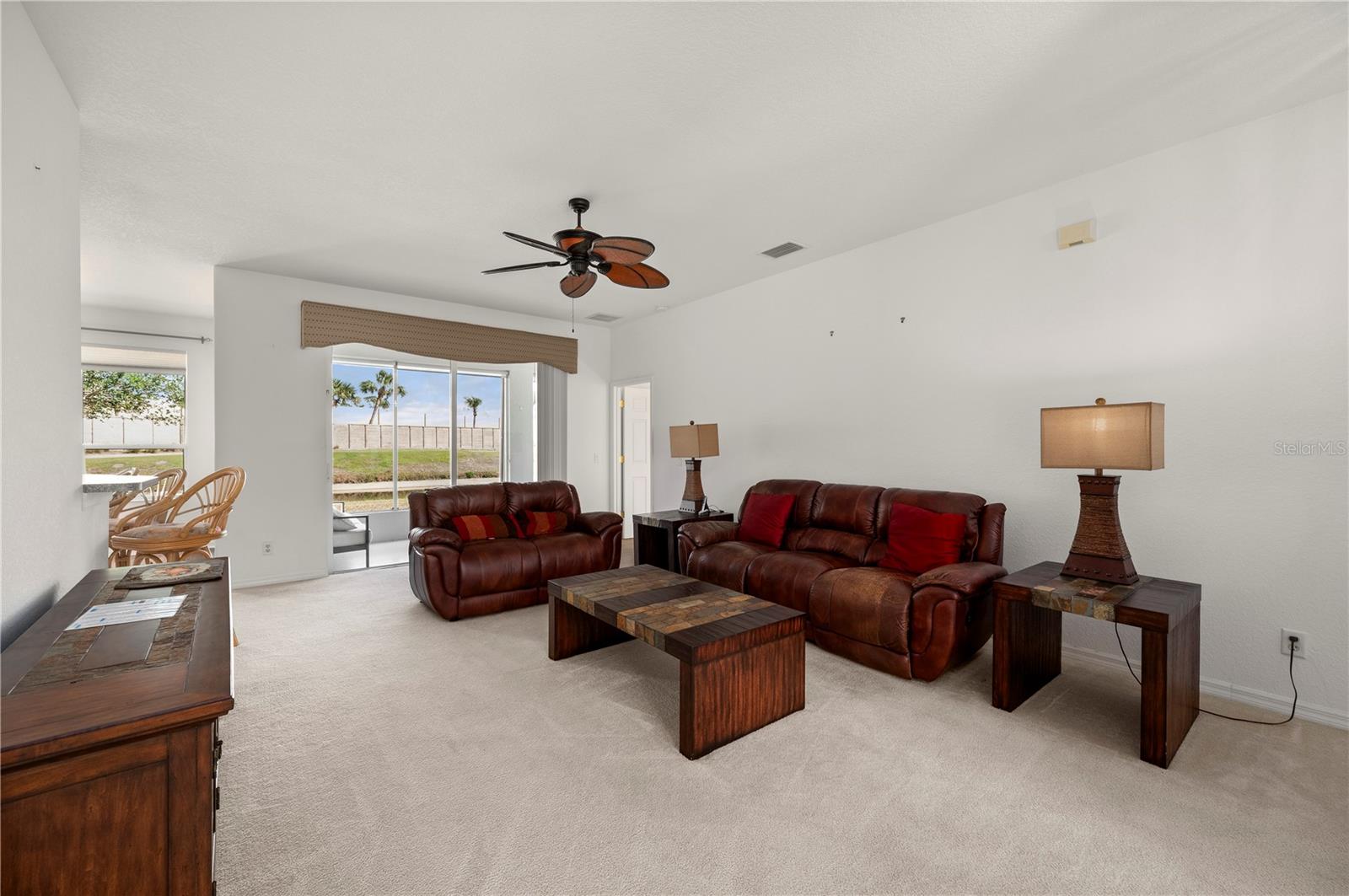 Photo 7 of 24576 BUCKINGHAM WAY