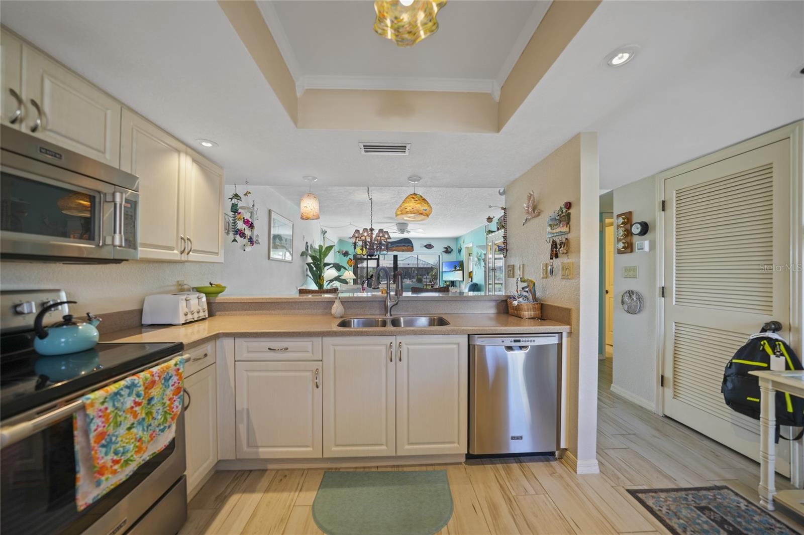 Photo 7 of 367 COLDEWAY DR #H10