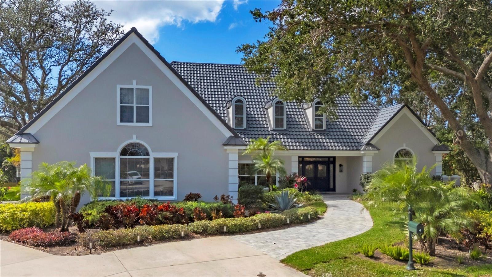 Photo of 4 SAINT MARTIN CIR