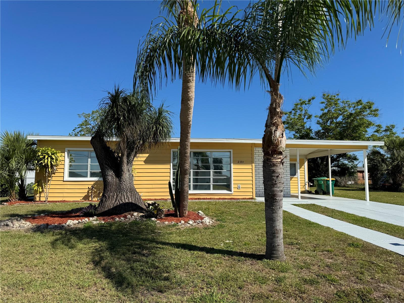 Photo of 21938 CATHERINE AVE