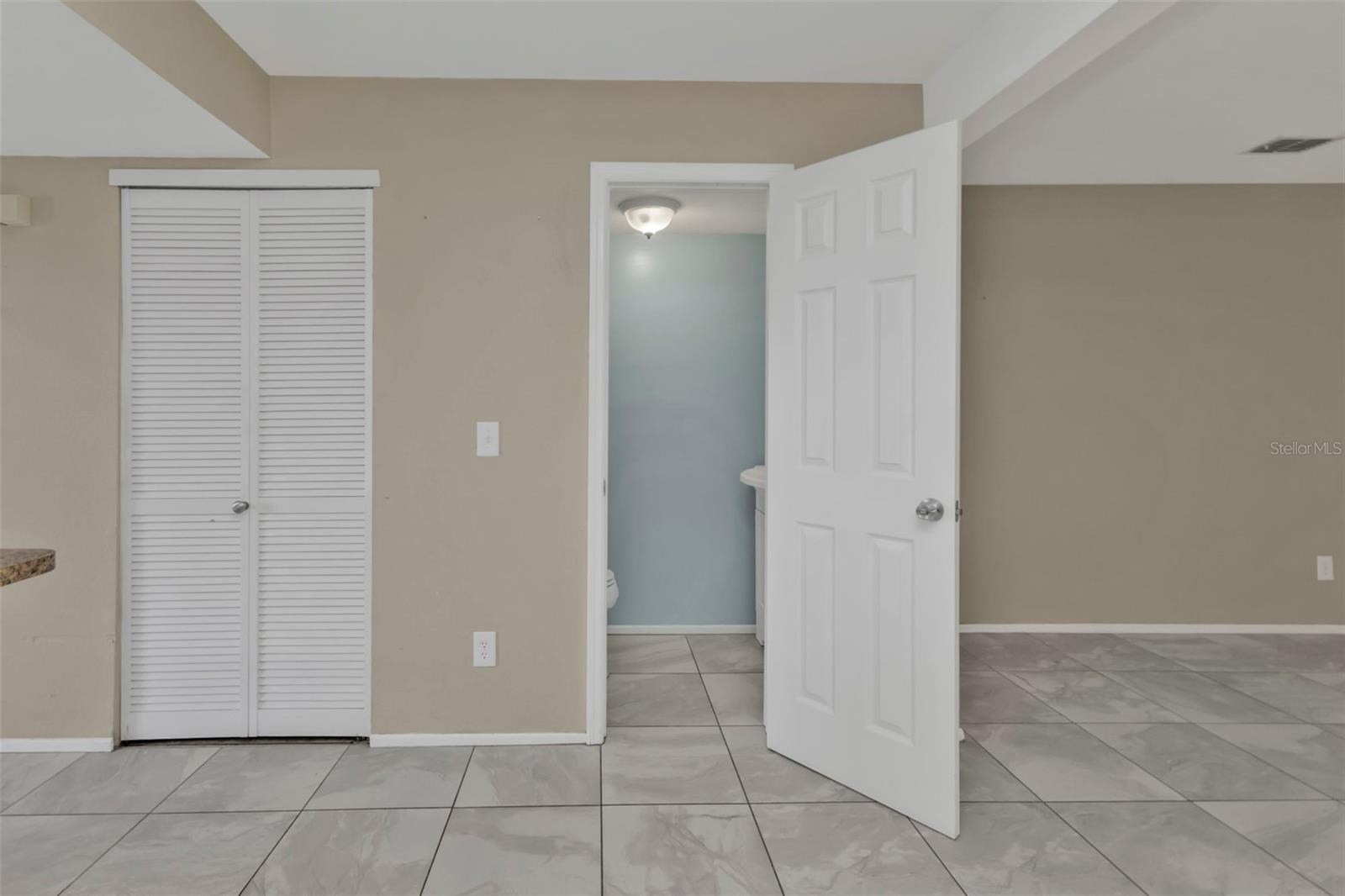 Photo 6 of 26300 RAMPART BLVD #404