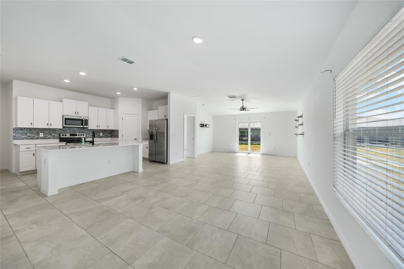 Photo 6 of 149 HERCULES DR