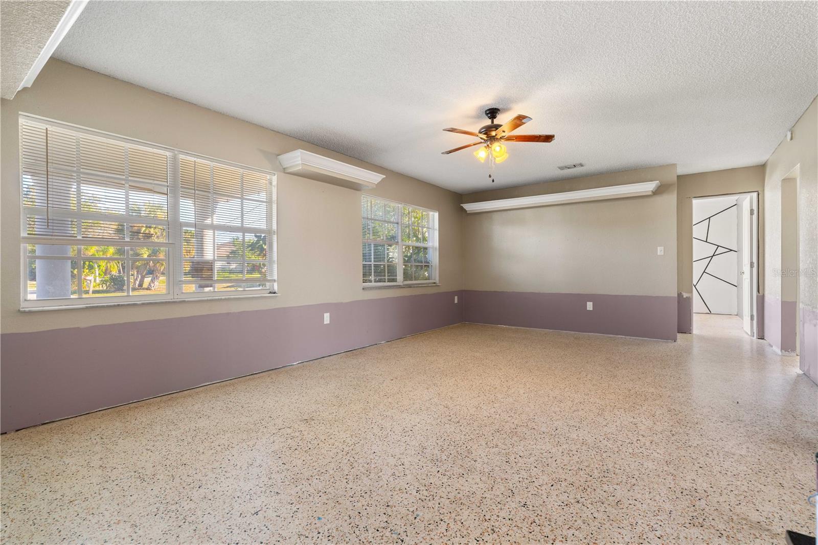 Photo 5 of 3333 WISTERIA PL