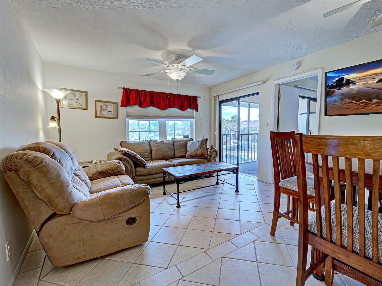 Photo 5 of 19505 QUESADA AVE #EE202