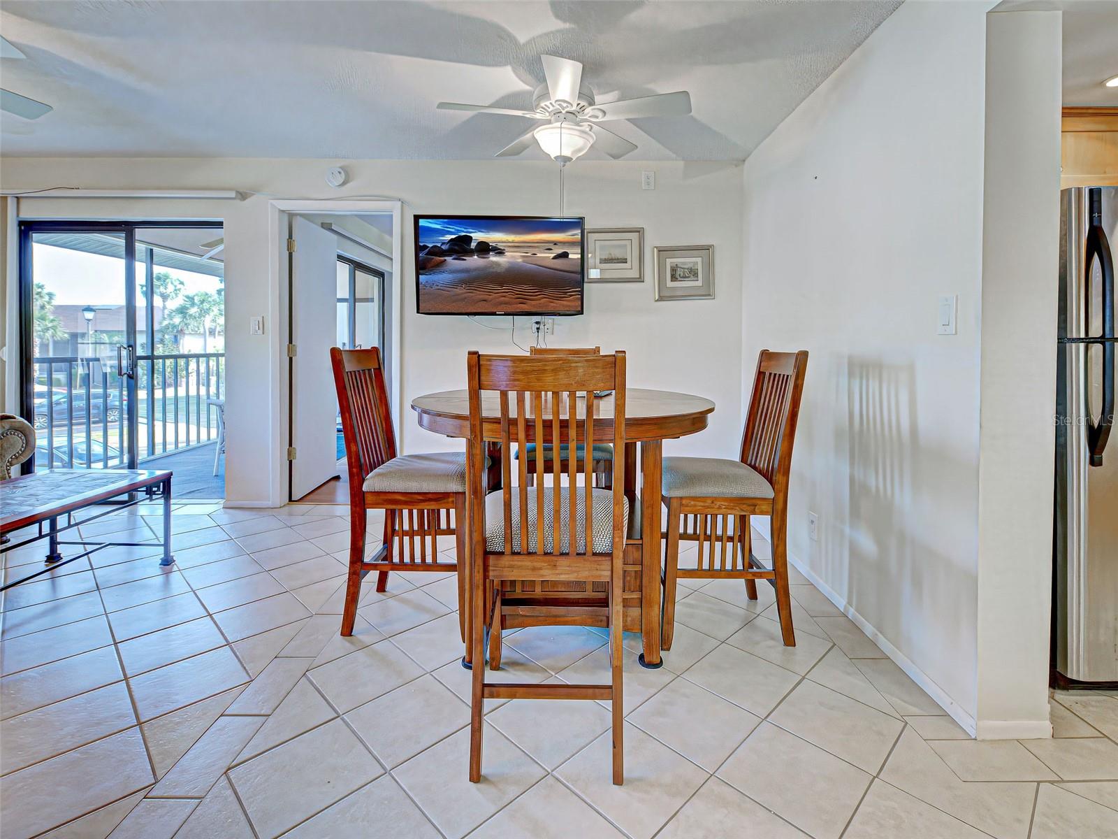 Photo 6 of 19505 QUESADA AVE #EE202