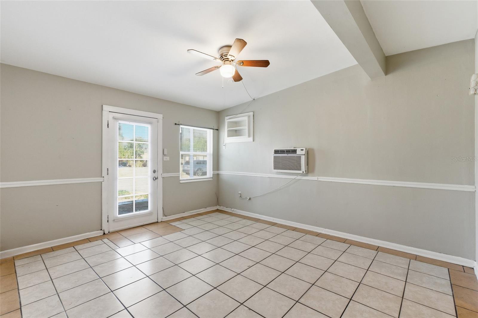 Photo 7 of 3420 NORMANDY DR