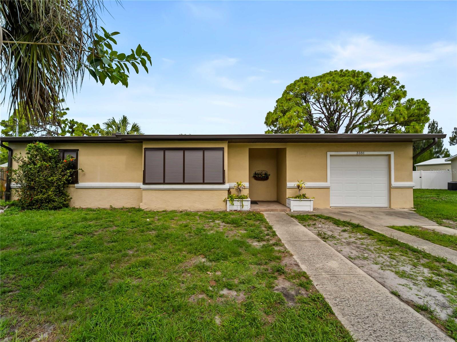 Photo of 3181 NORMANDY DR