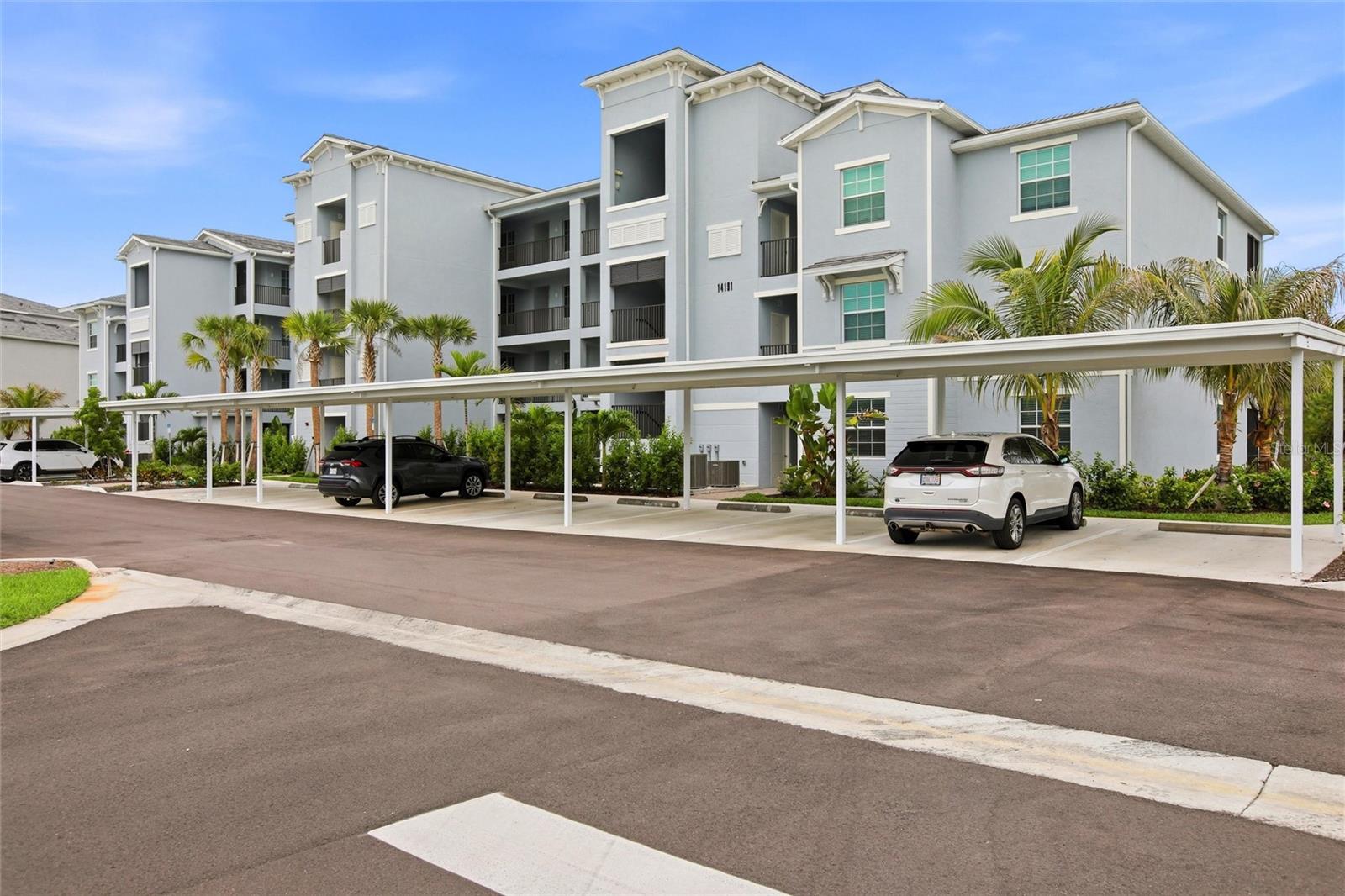 Photo 2 of 14191 HERITAGE LANDING BLVD #1216