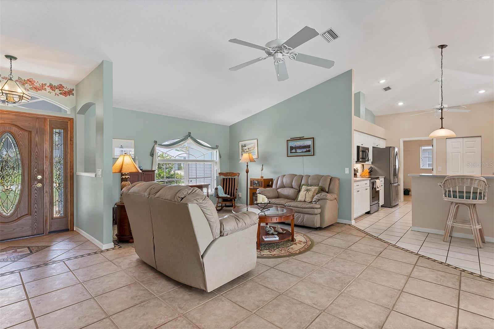 Photo 7 of 64 LONG MEADOW LN