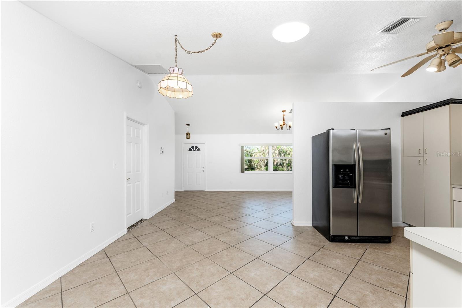 Photo 6 of 1201 WILSON DR