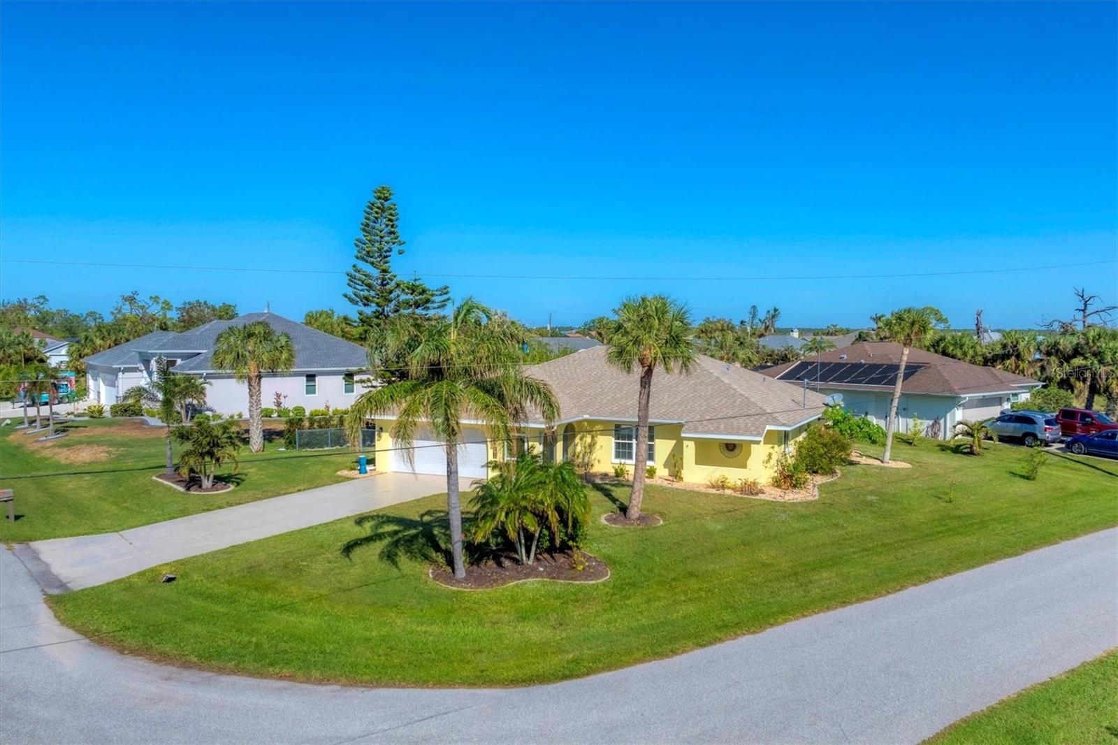Photo of 3016 MONTGOMERY DR in PORT CHARLOTTE, FL