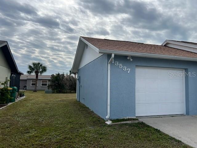 Photo 2 of 13537 BENNETT DR