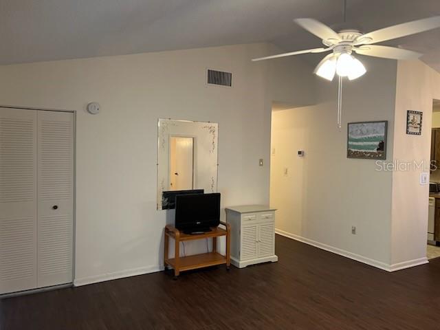 Photo 7 of 13537 BENNETT DR