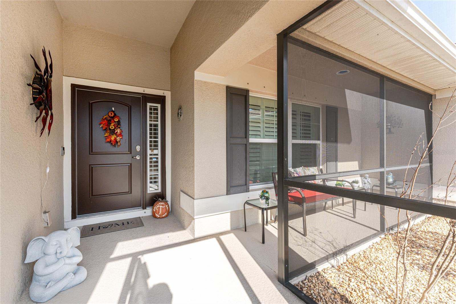 Photo 3 of 25470 PALISADE RD