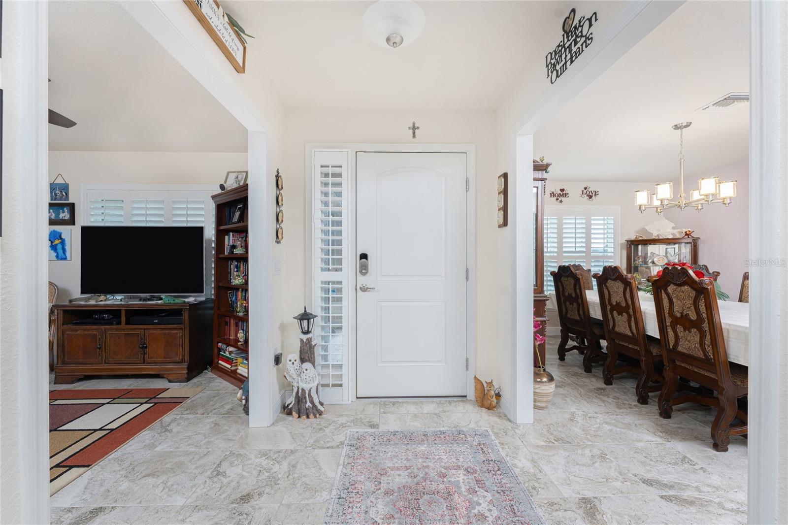 Photo 6 of 25470 PALISADE RD