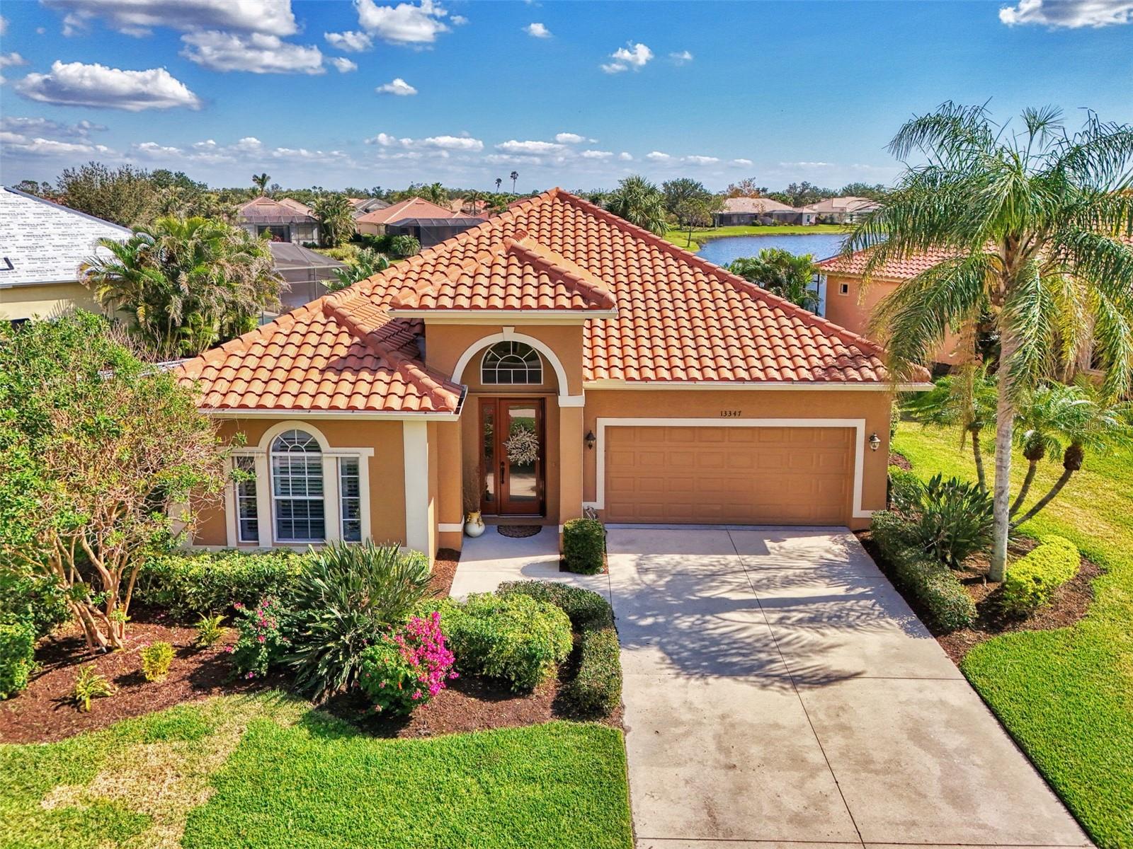 Photo 2 of 13347 GOLF POINTE DR