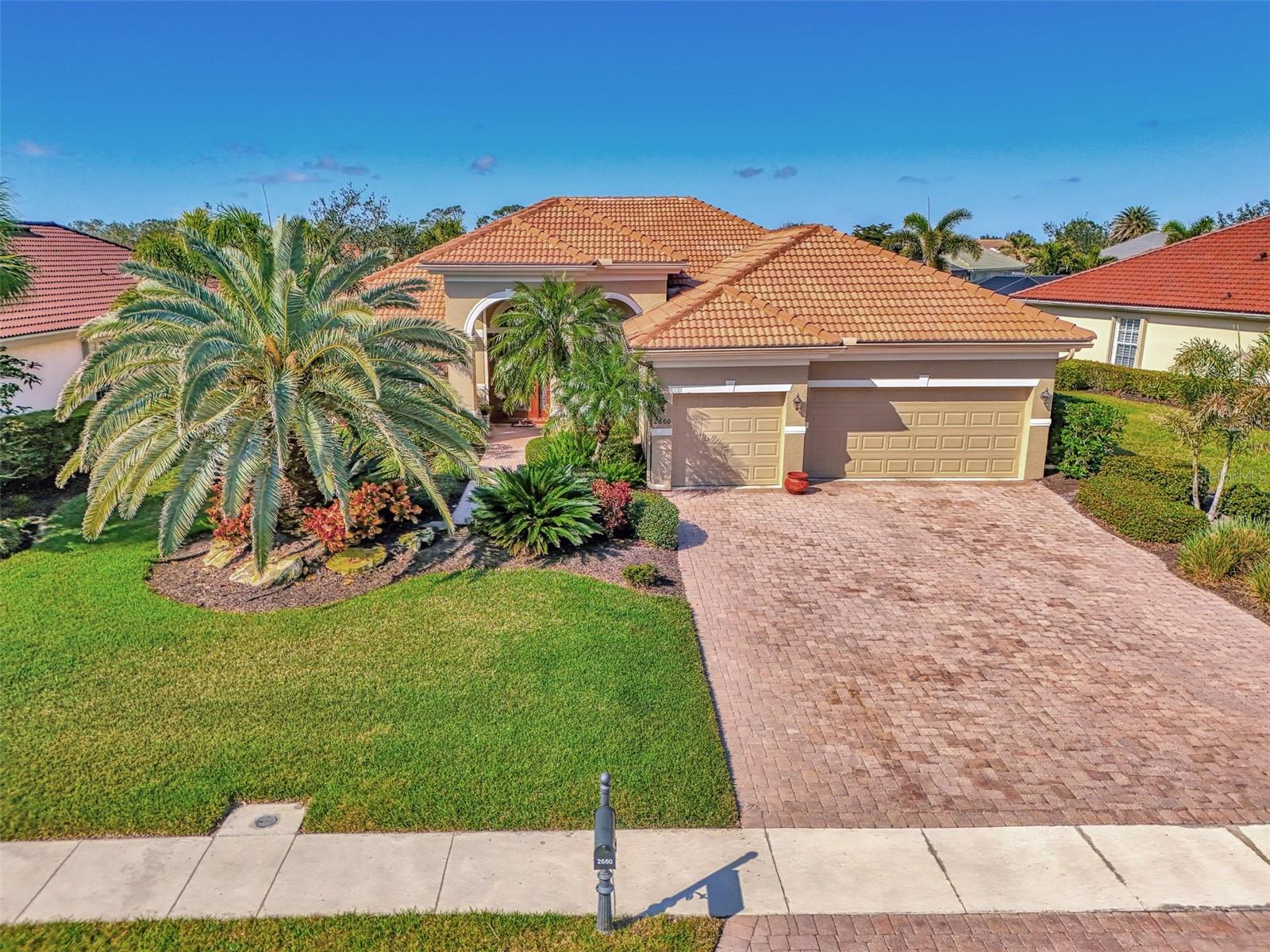Photo of 2660 SABLE PALM WAY