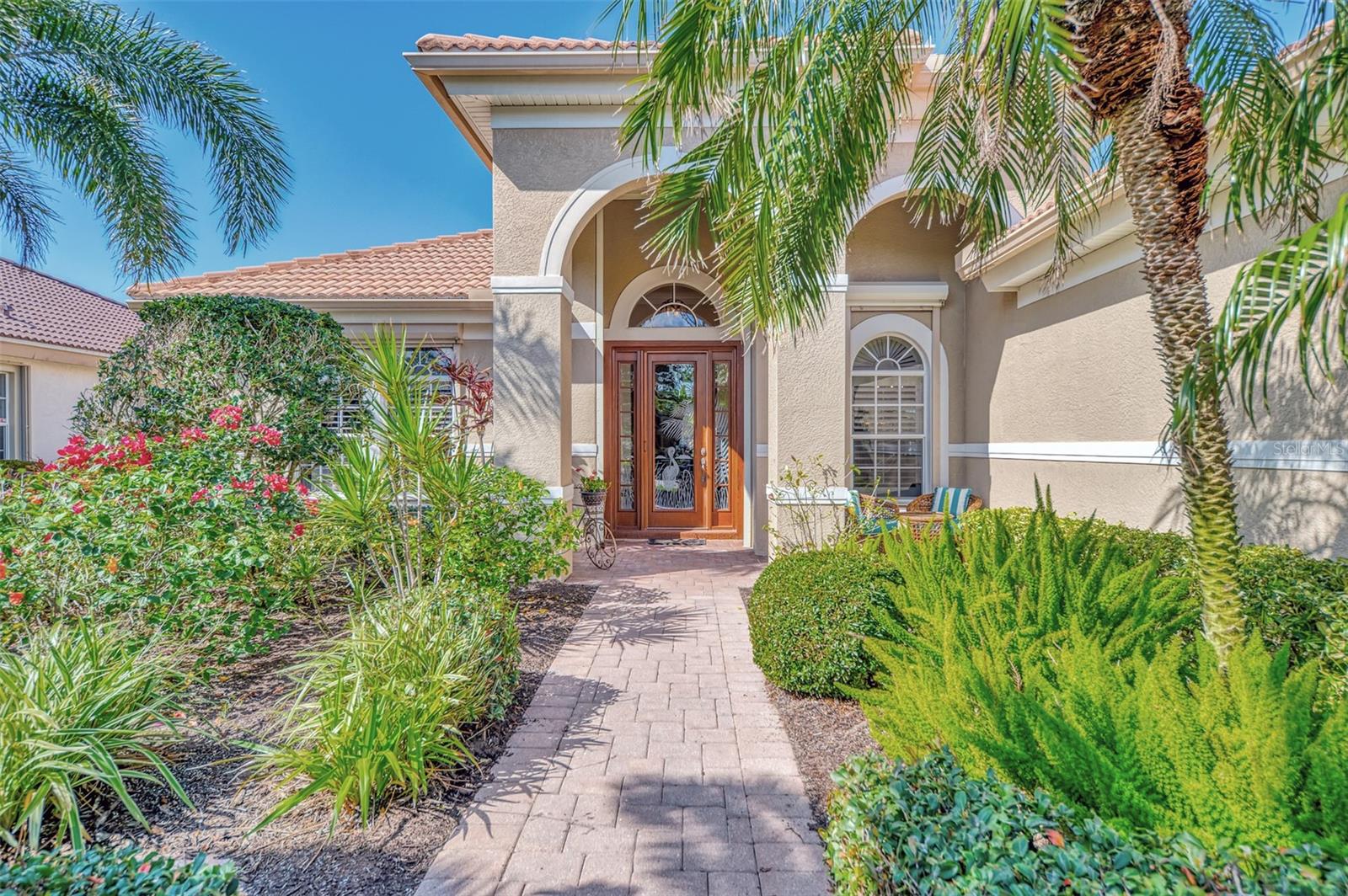 Photo 3 of 2660 SABLE PALM WAY