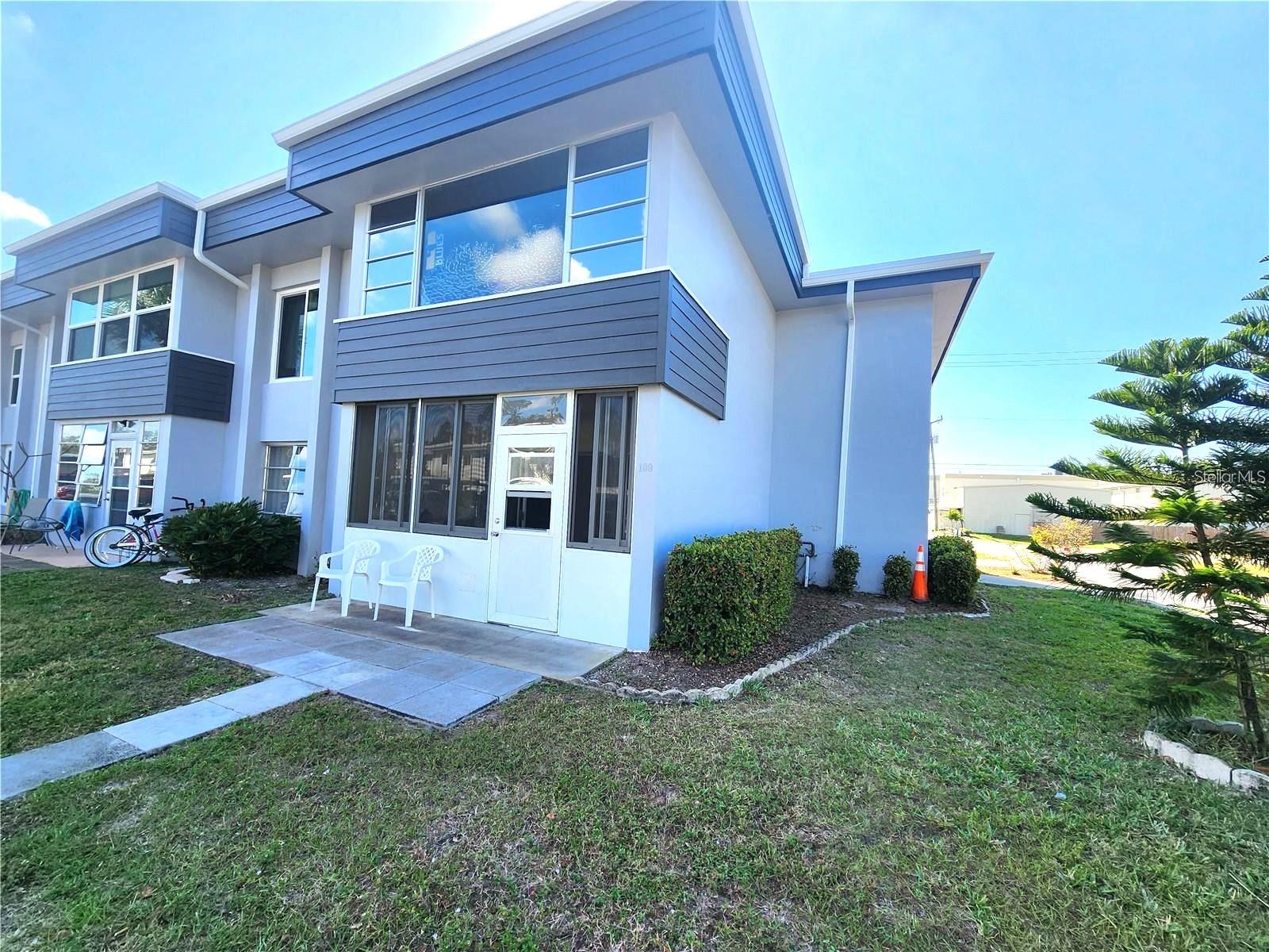 Photo of 21320 BRINSON AVE #109