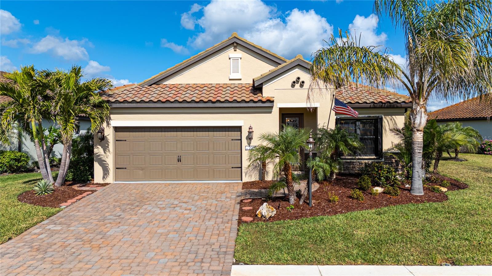 Photo of 209 MALINA CT in NOKOMIS, FL