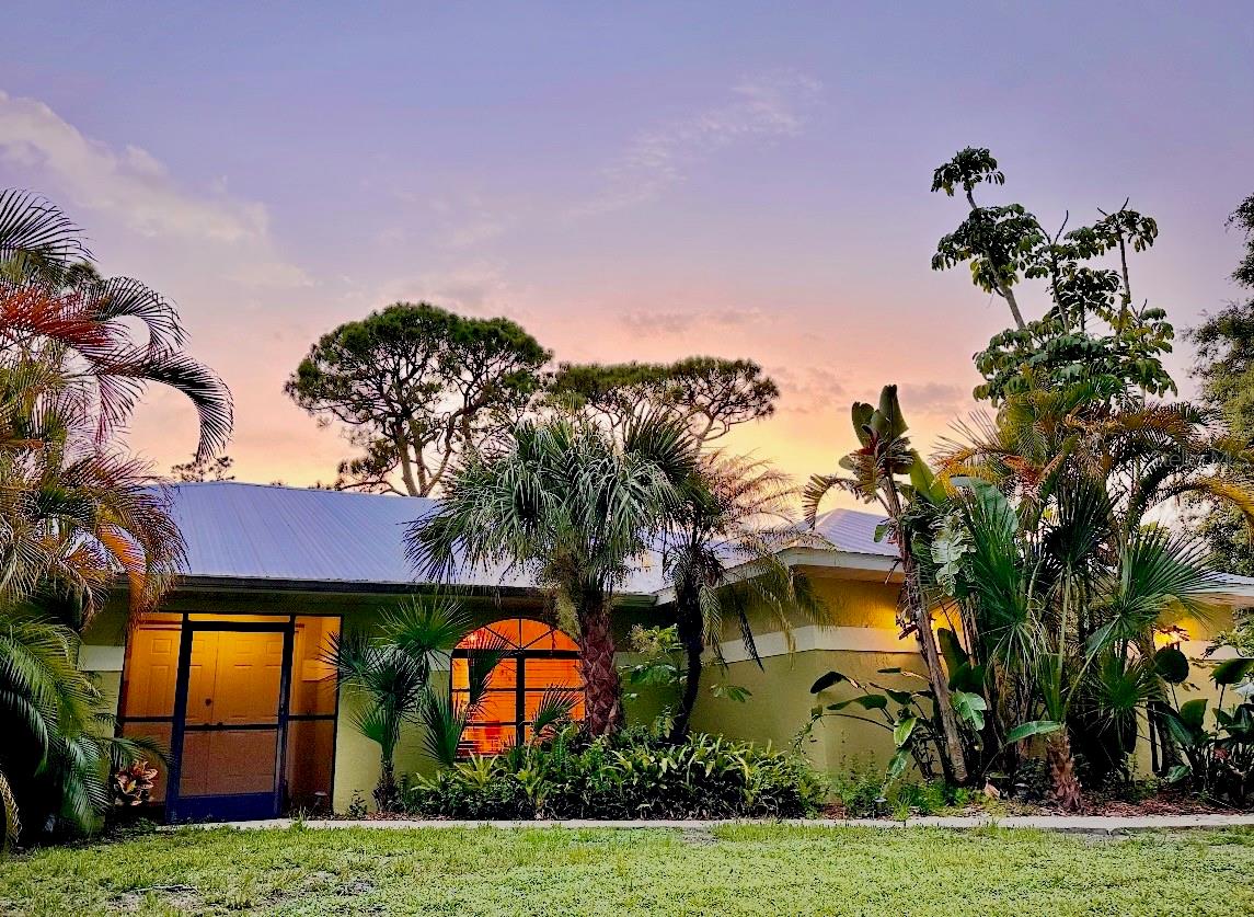 Photo of 850 VAN GOGH ROAD