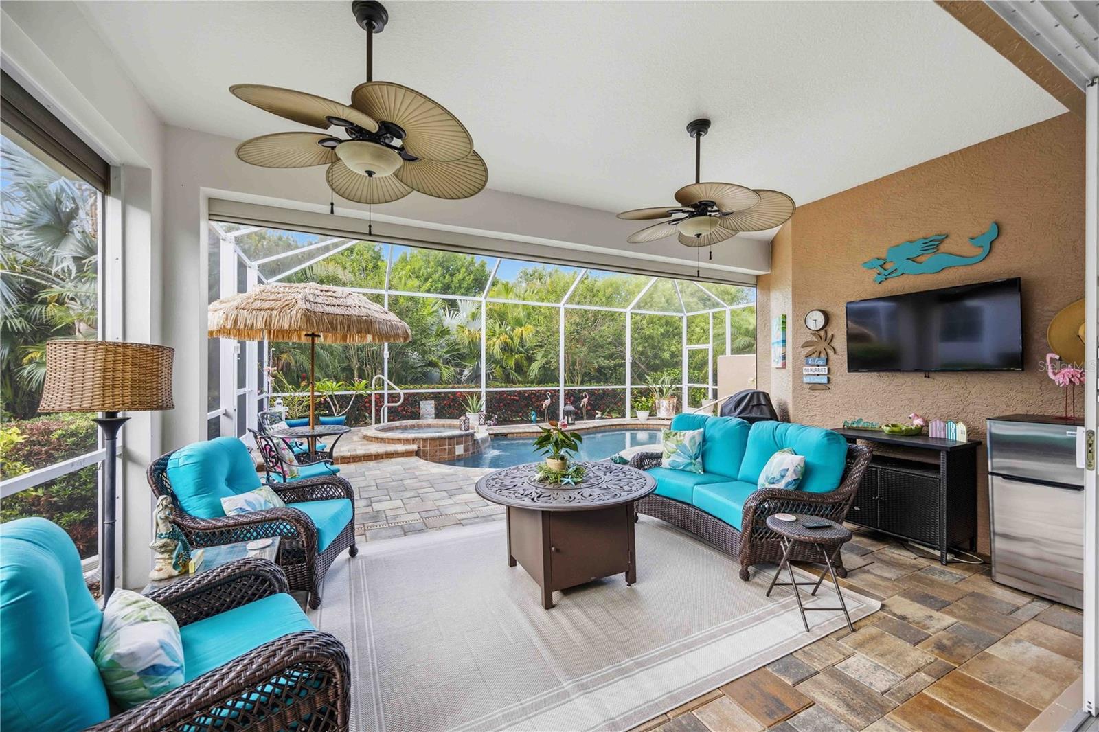 Photo 4 of 11045 BARNSLEY DR #11045