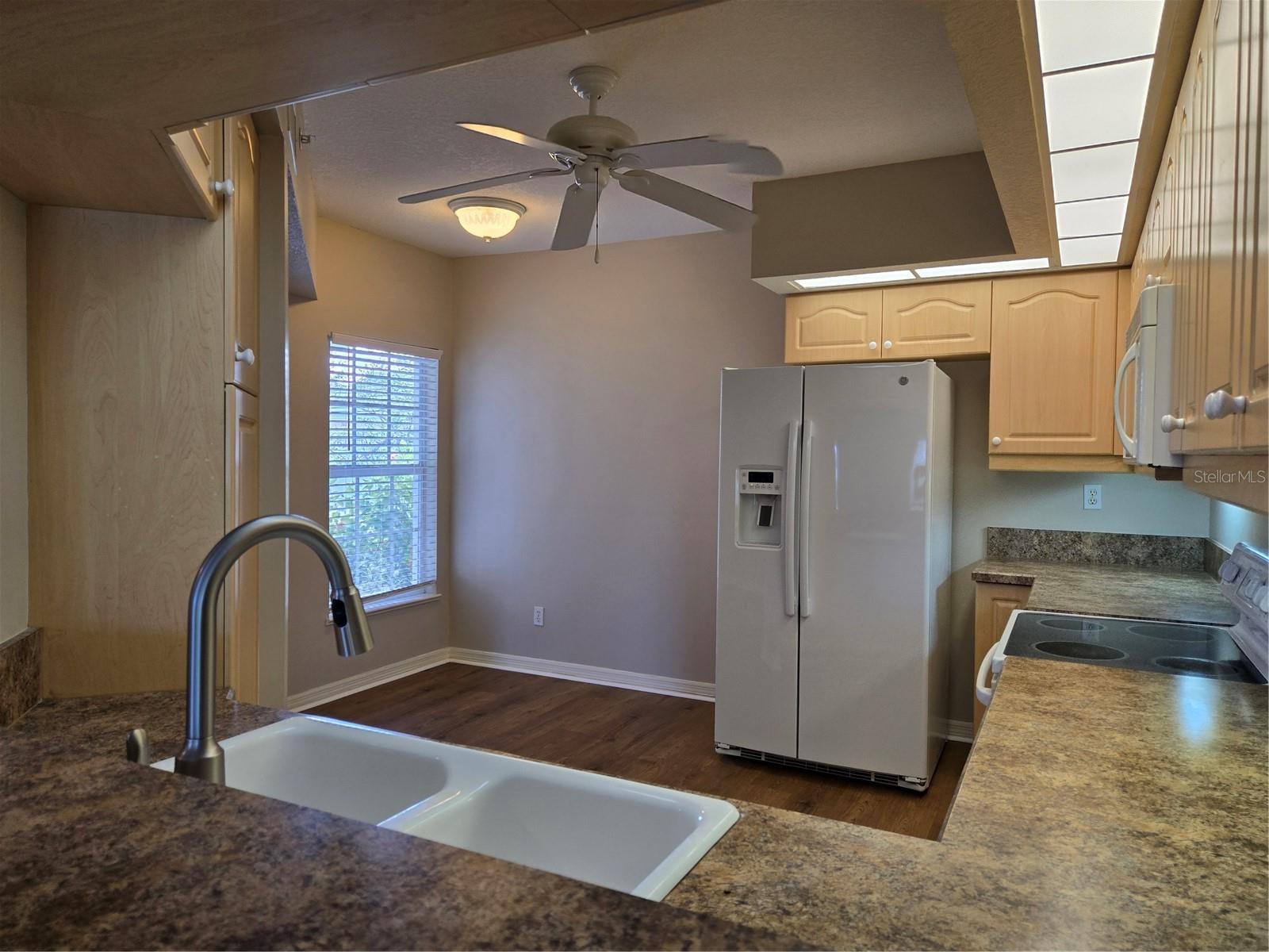 Photo 6 of 902 ADDINGTON CT #104