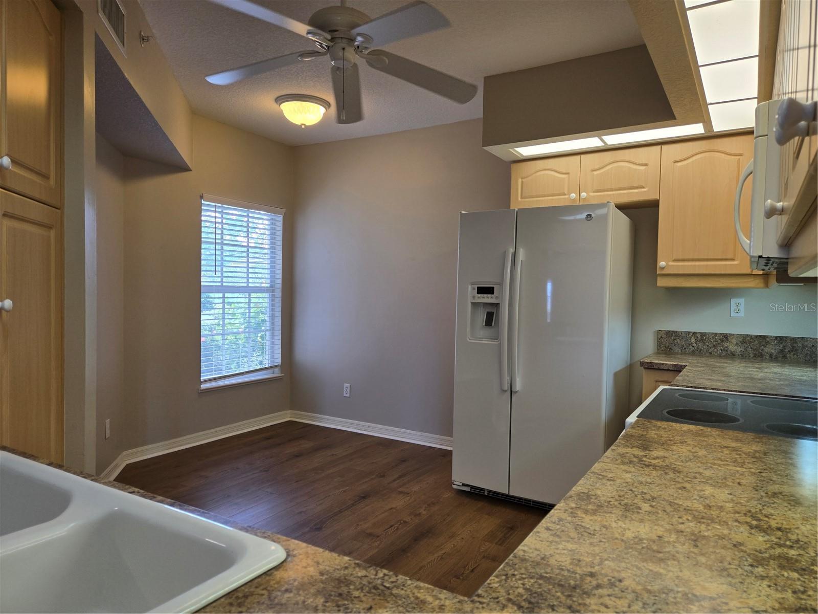 Photo 7 of 902 ADDINGTON CT #104