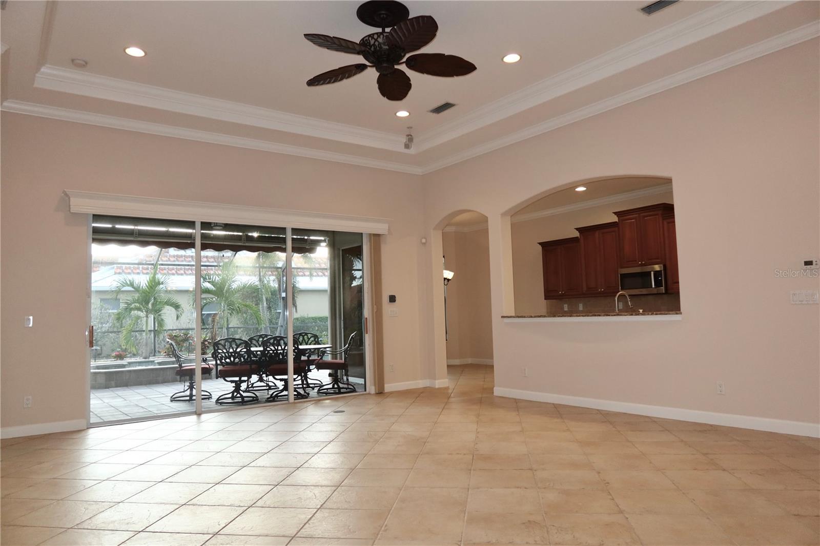 Photo 6 of 145 MONTELLUNA DR