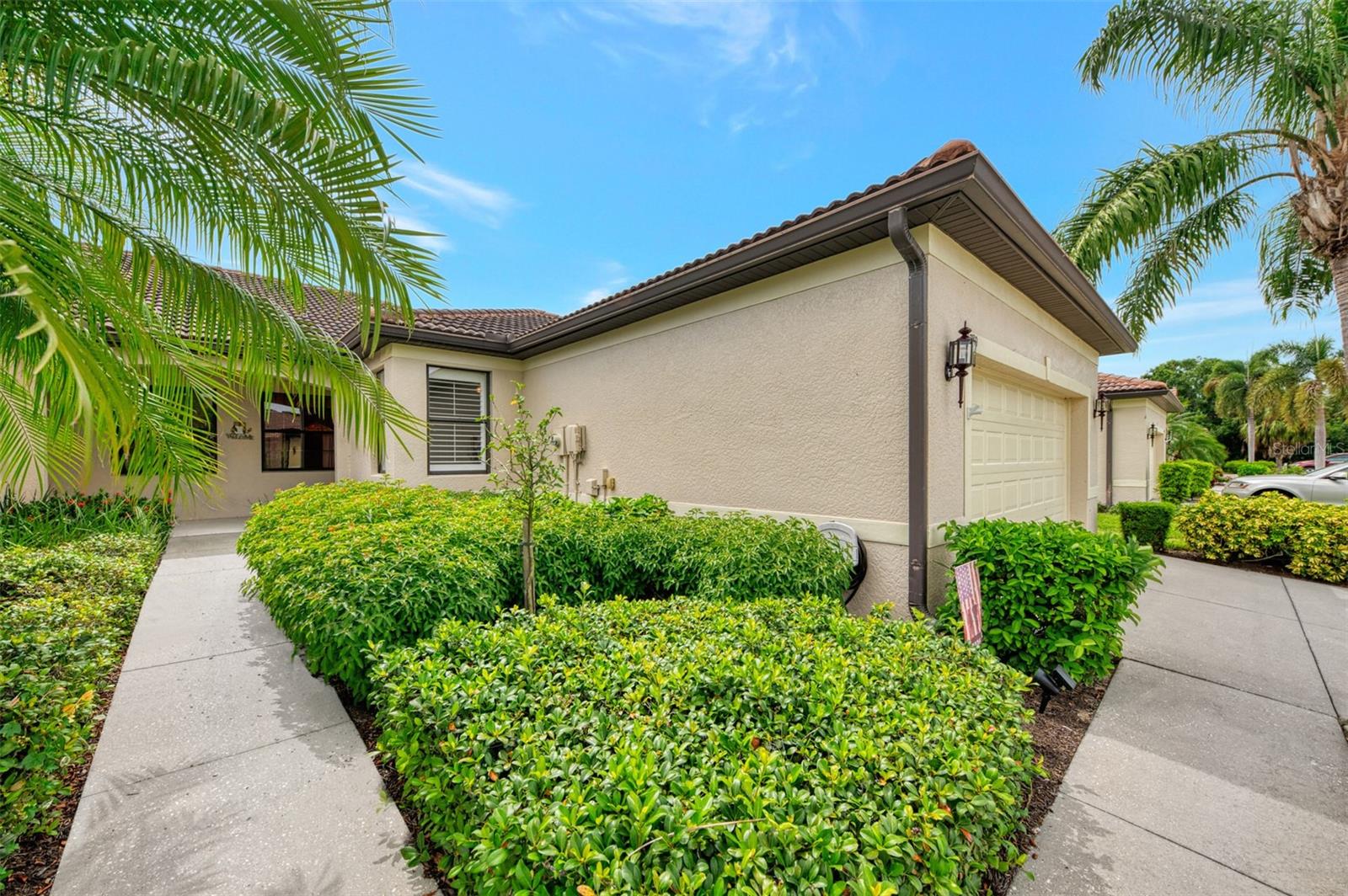 Photo 3 of 1780 BATELLO DR