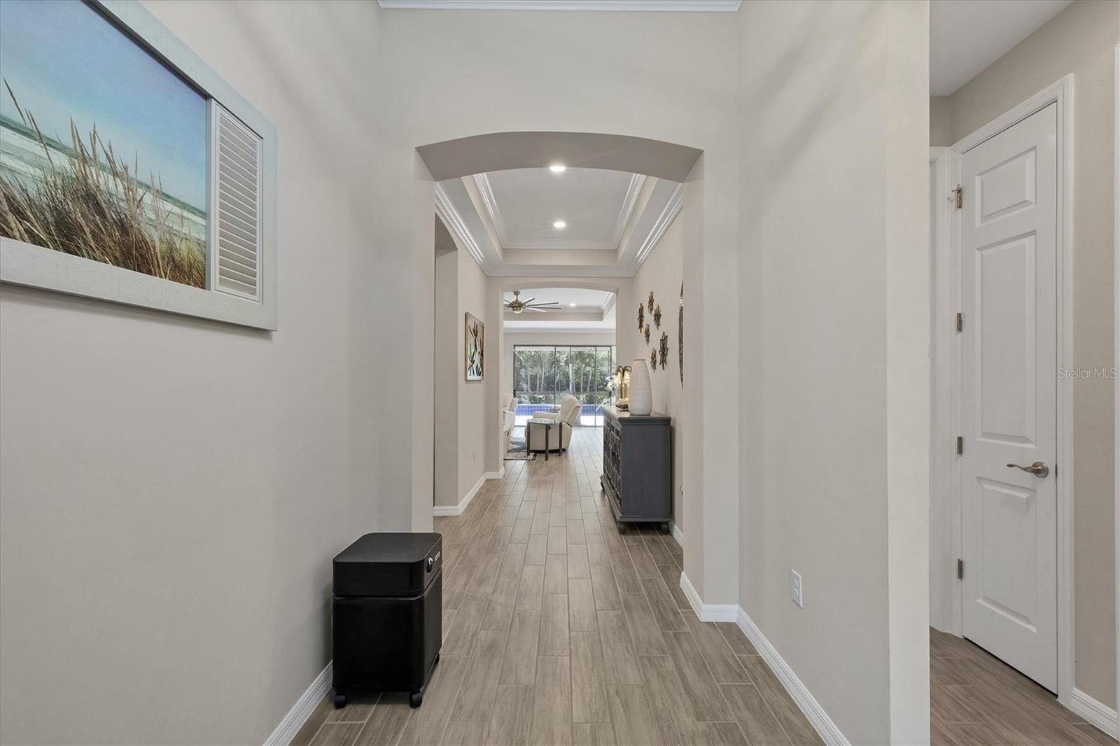 Photo 6 of 253 CALMAR WAY