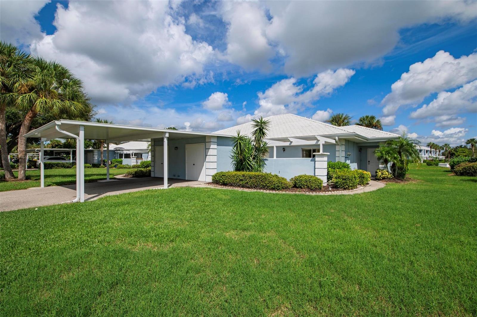 Photo of 451 WEXFORD CIR