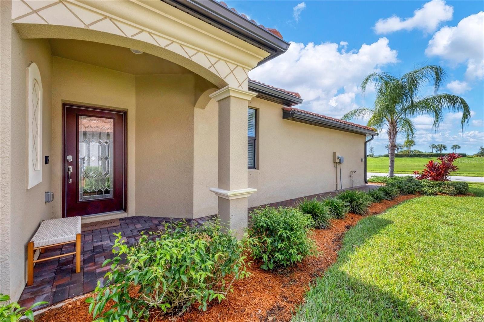 Photo 3 of 23928 SKYFLOWER CT