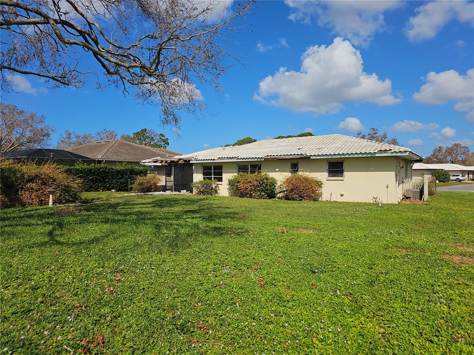 Photo 5 of 306 SIGNORELLI DR