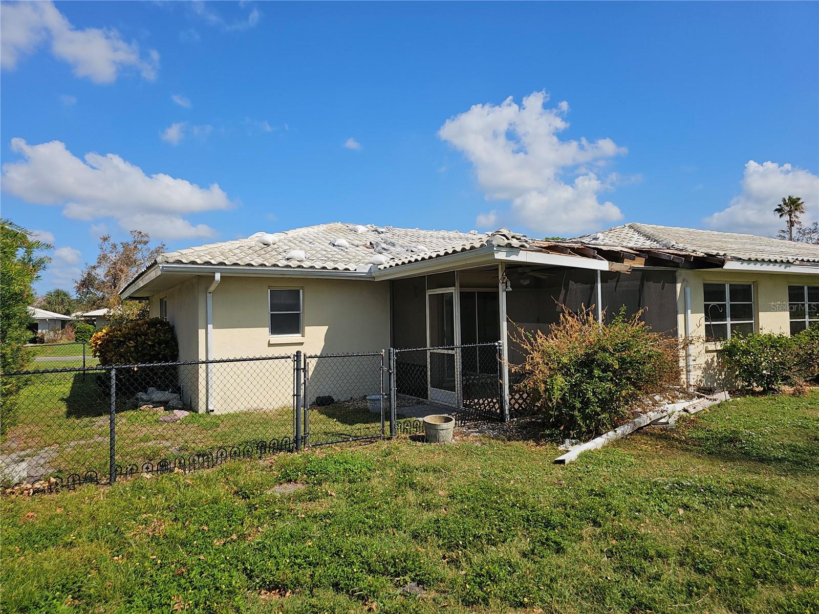 Photo 7 of 306 SIGNORELLI DR