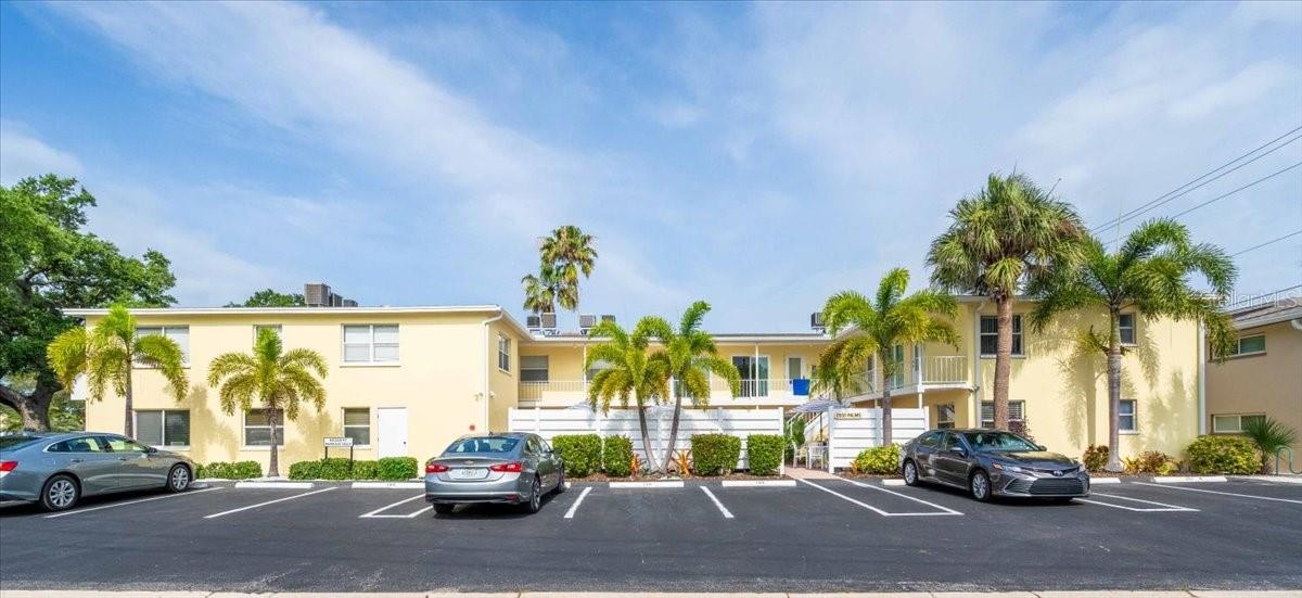 Photo of 700 W VENICE AVE #107